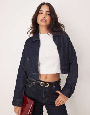 Calvin Klein Jeans - Oversize-Jeansjacke in dunkelblauer Waschung mit Reißverschluss