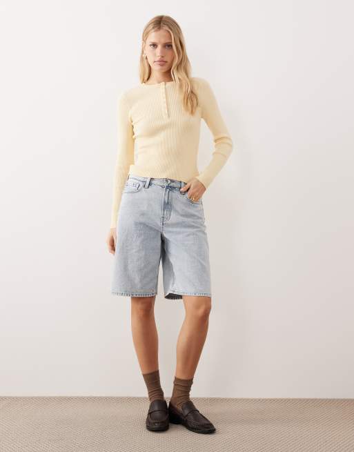 Calvin Klein Jeans - Pantalones cortos vaqueros azul descolorido estilo bermudas, 3 de 5