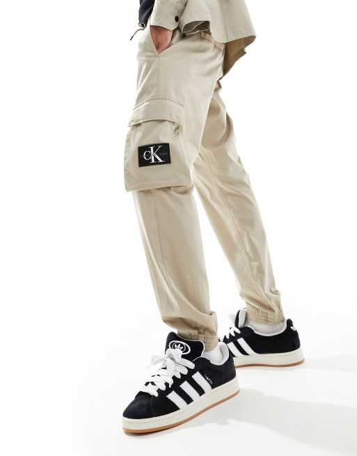 Calvin Klein Jeans Pantaloni cargo skinny slavati color talpa ASOS