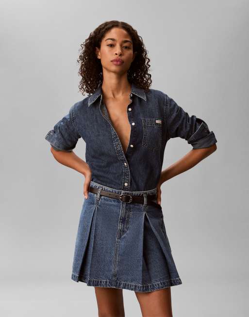 Calvin Klein Jeans pleated denim mini skirt in mid blue, 2 of 4