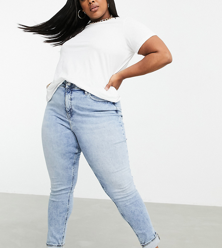Calvin Klein Jeans Plus - Højtaljede skinny-jeans i lys blå vask