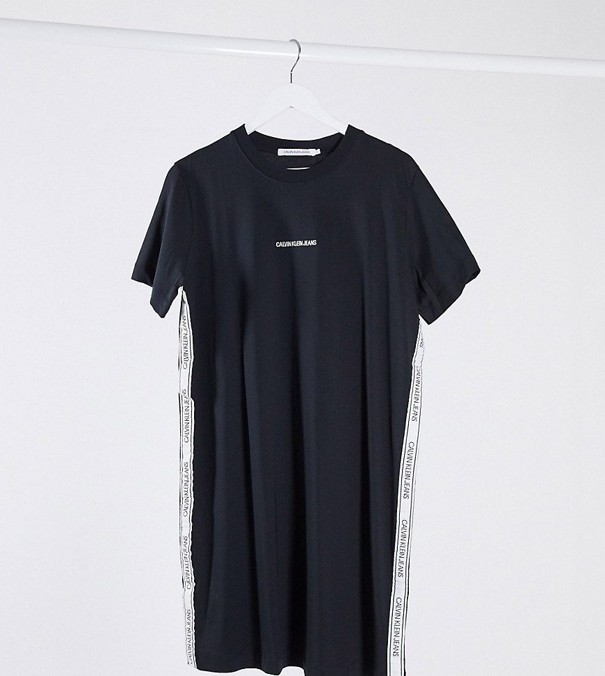 Calvin Klein Jeans Plus - T-shirtjurk met mesh streep in zwart