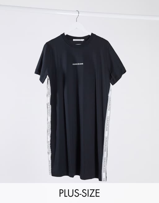 Calvin Klein Jeans Plus - T-shirtjurk met mesh streep in zwart