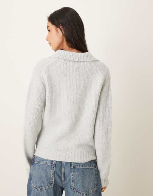 Calvin Klein Jeans – Polo-Pullover aus Bouclé in Eisblau, 4 von 4