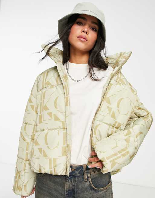 Calvin klein jeans oversized cheap logo puffer