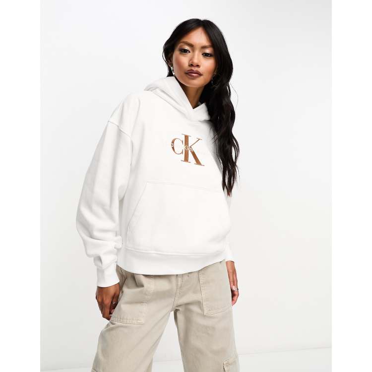 Calvin klein hotsell jeans white sweatshirt