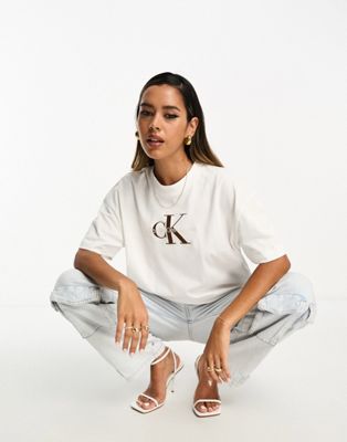 Calvin Klein Jeans premium monologo t-shirt in white