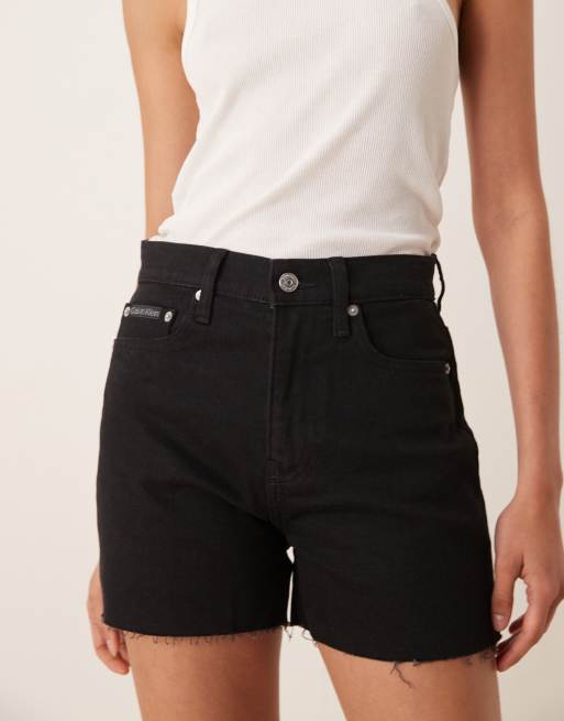 Calvin Klein Jeans raw hem mom shorts in black wash, 4 of 5
