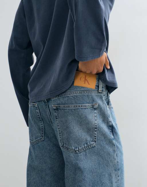 Calvin Klein Jeans relaxed baggy jeans in light wash blue, 2 of 5
