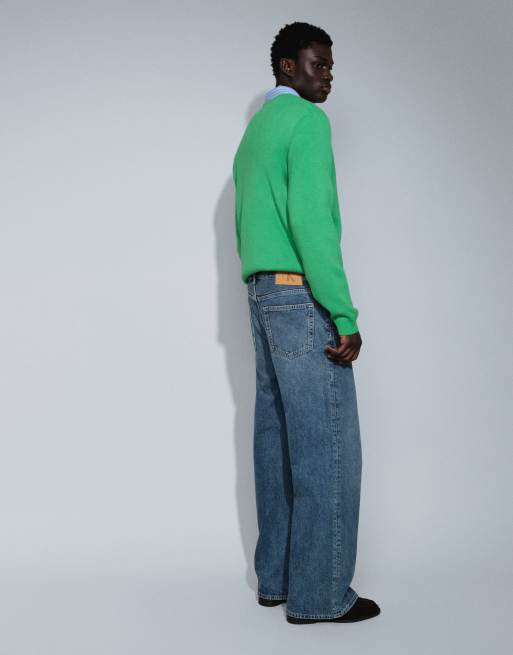 Calvin Klein Jeans relaxed straight leg jeans in mid wash blue, 3 of 9