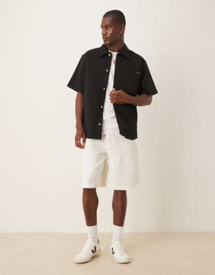 Calvin Klein Jeans Est.1978 Relaxed Utility Short Sleeve Shirt In Black