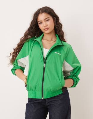 Calvin Klein Jeans Est.1978 Retro Windbreaker Jacket In Green