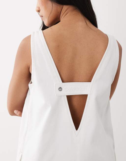 Calvin Klein Jeans - Robe droite courte en jean à col en V - Blanc, 3 de 4