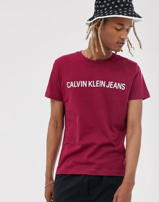 Calvin Klein Jeans – Röd t-shirt med smal passform och institutional-logga