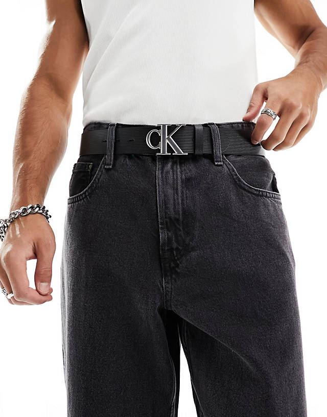 Calvin Klein Jeans - round mono plaque 40mm leather belt in black