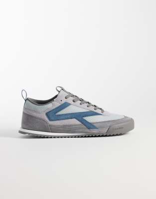  Jeans runner trainers  and navy