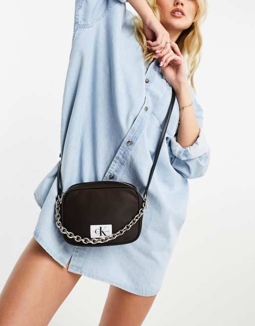 Calvin Klein Jeans - Sac bandoulière en nylon - Marron foncé