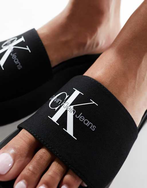 Calvin Klein Jeans - Sandalen met plateauzool in zwart, 2 van 4