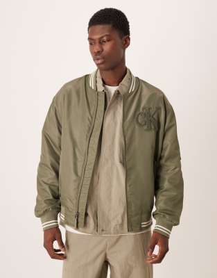 Calvin Klein Jeans Calvin Klein Jeans satin bomber jacket in olive-Green
