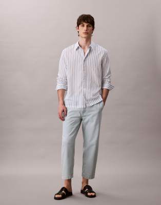 Jeans - Schmal zulaufende Jeans im 90er-Stil in sonnengebleichter Waschung-Rot Rot 36