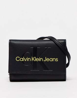 Calvin Klein Jeans sculpted crossbody wallet bag in black