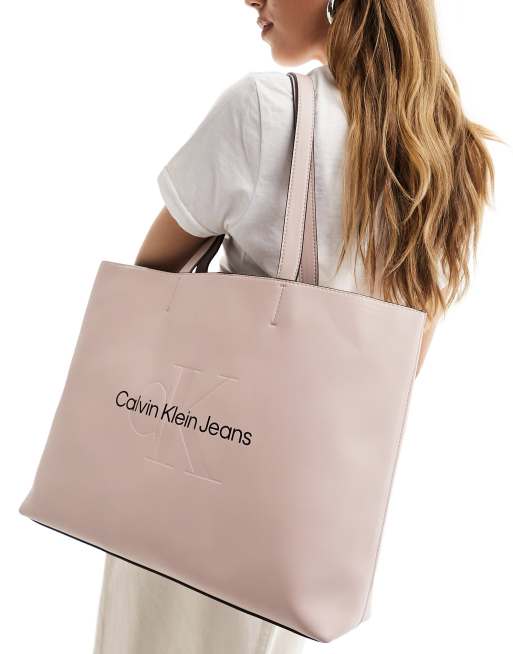 Calvin Klein Jeans sculpted slim tote bag in pale pink