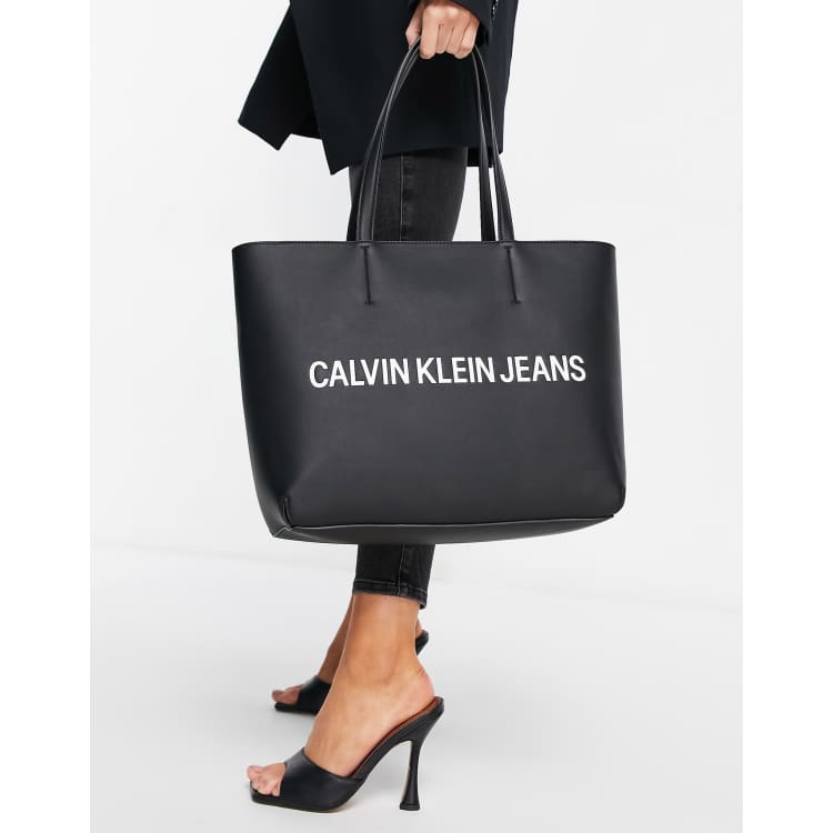 nauwkeurig Rode datum Praktisch Calvin Klein Jeans - Shopper tas in zwart | ASOS