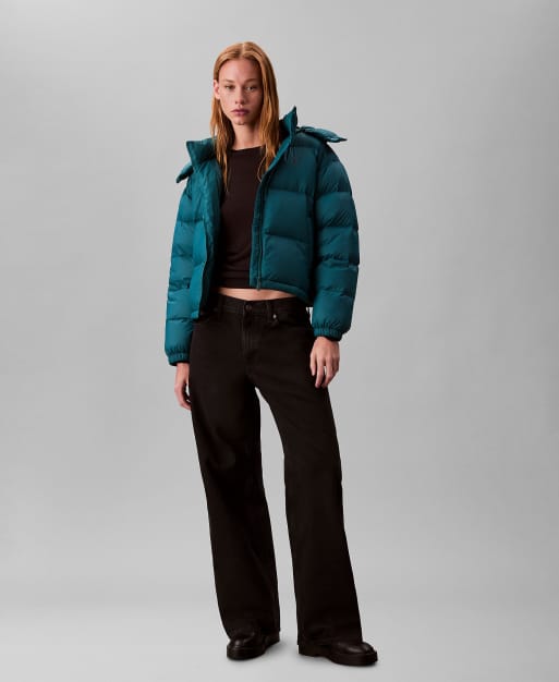 Calvin Klein Jeans Short down puffer jacket in maya blue, 2 of 7