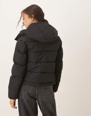 Calvin Klein Jeans short essential puffer jacket in black