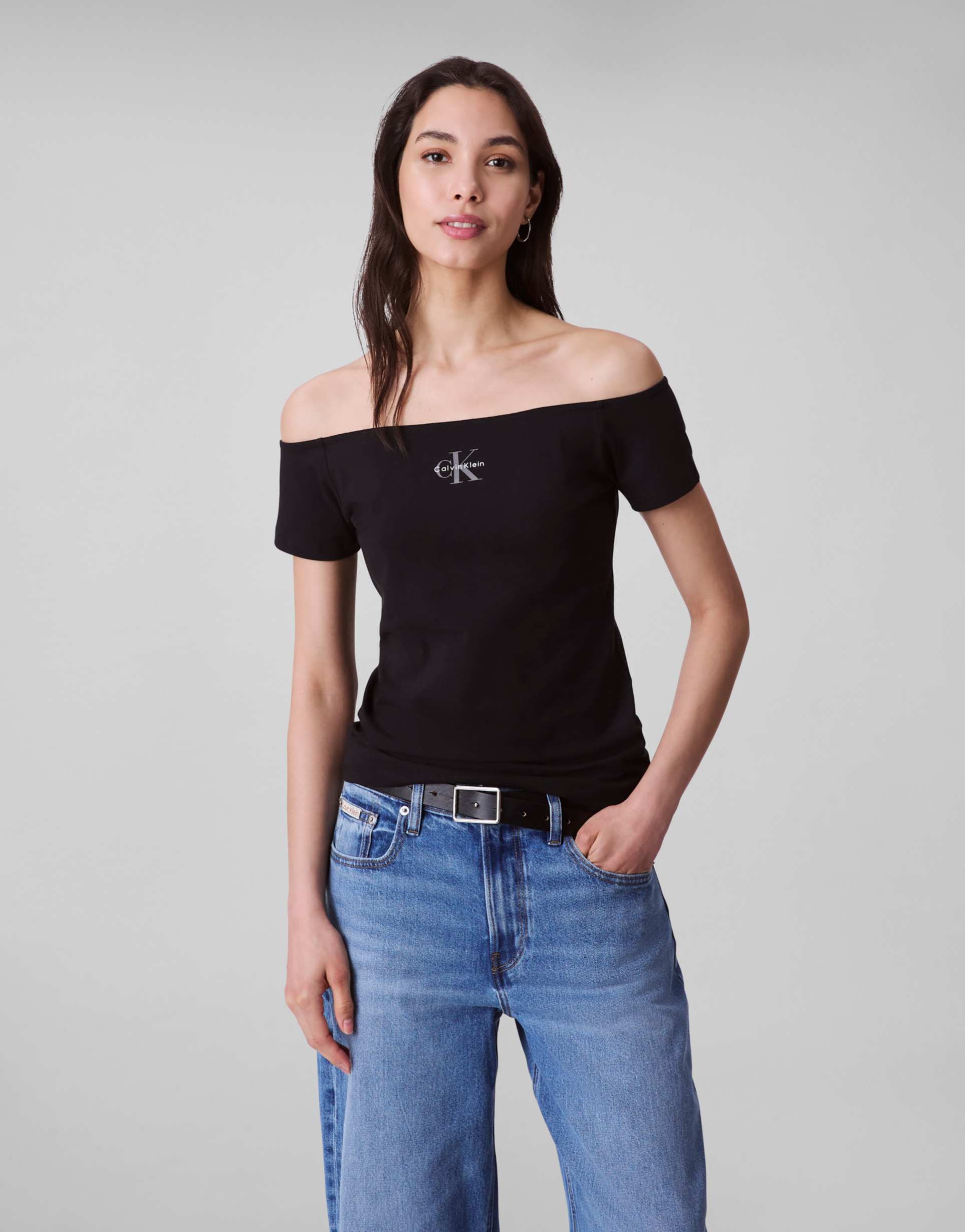 calvin klein jeans short sleeve off shoulder logo t-shirt in black