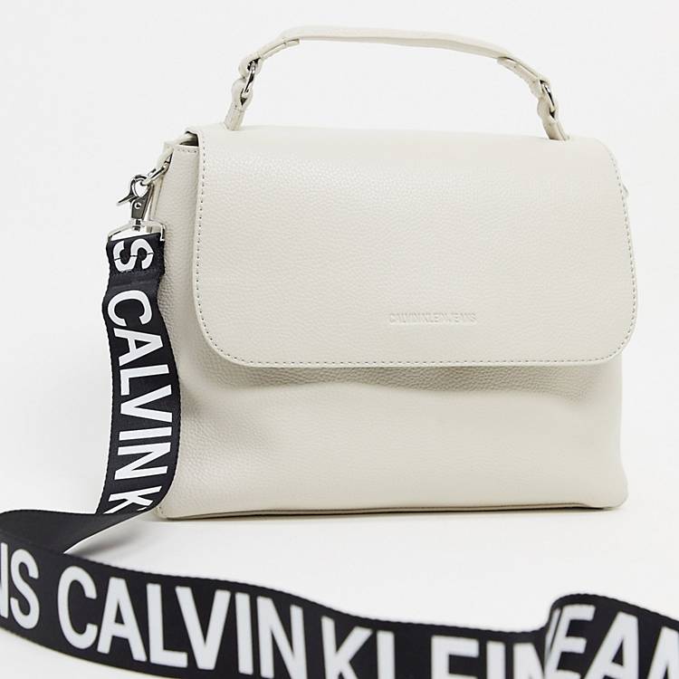 Introducir 89+ imagen calvin klein handbag strap