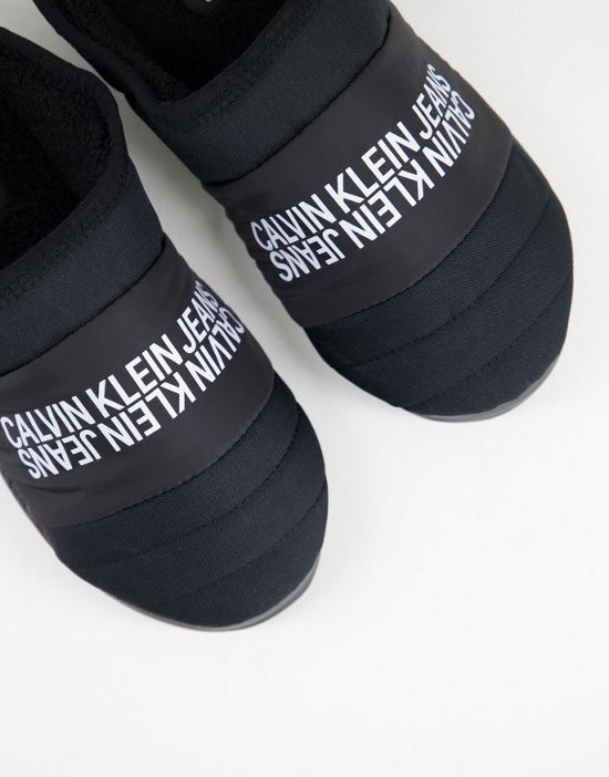 https://images.asos-media.com/products/calvin-klein-jeans-signature-logo-slippers-in-black/201116066-3?$n_550w$&wid=550&fit=constrain