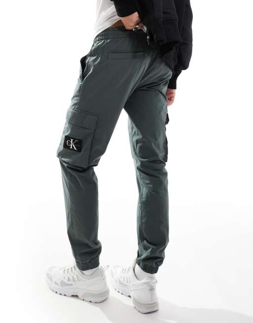 Calvin Klein Jeans skinny cargo pants in charcoal grey, 2 of 5