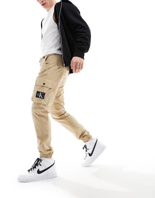 Calvin Klein Jeans - Skinny cargobroek in beige met wassing