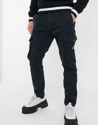 Calvin Klein Jeans - Skinny cargobroek in zwart met wassing