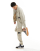 Thumbnail 1 van 5