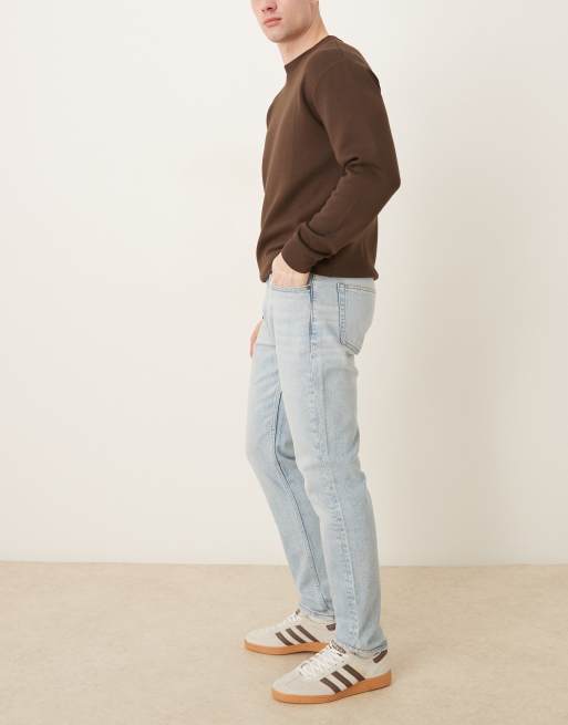 Calvin Klein Jeans slim tapered jeans in light wash blue, 3 of 5