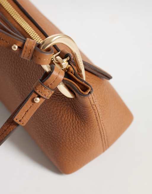 Calvin Klein Jeans slouchy leather bag with strap and gold details in tan, 3 of 4