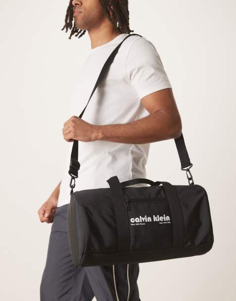 Calvin Klein Jeans - Sort hold-all-taske med retro-inspireret logo - view 1