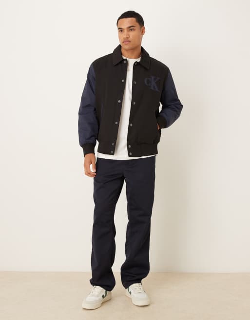 Calvin Klein Jeans - Sort og blå bomber-jakke i bomuld i college-stil, 2 af 5
