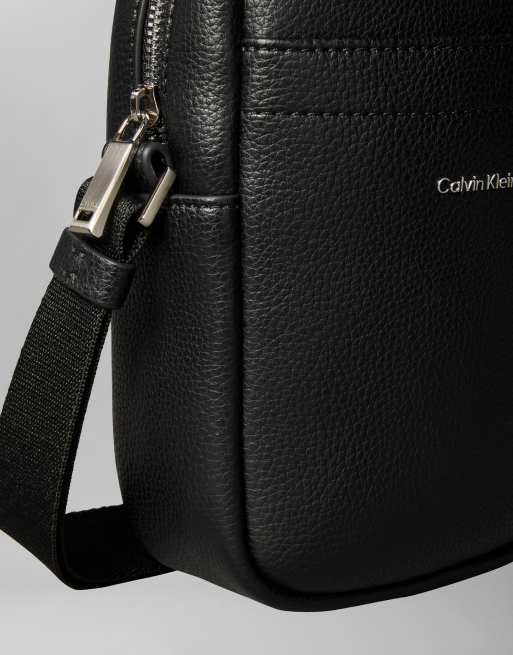 Calvin Klein Jeans - Sort smal crossbody-taske i reporter-stil, 4 af 4