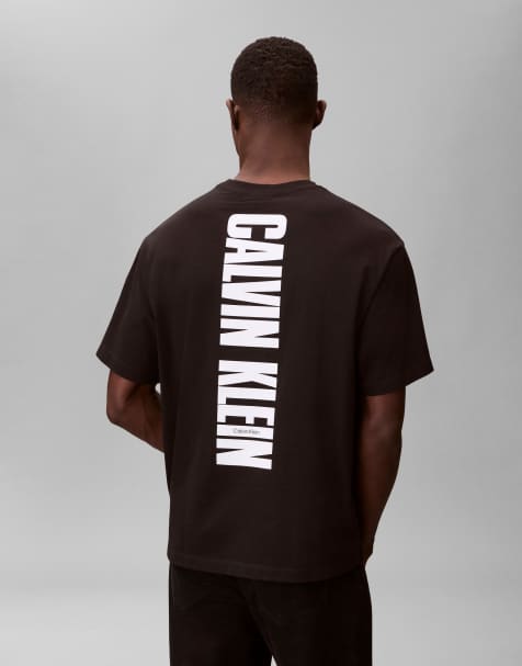 Calvin Klein Jeans - Sort T-shirt med lodret logografik - view 1