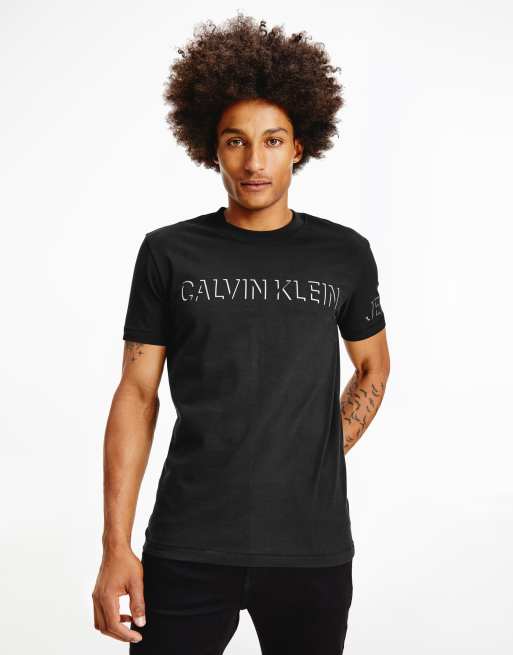 Calvin Klein Jeans - Sort T-shirt med skyggelogo