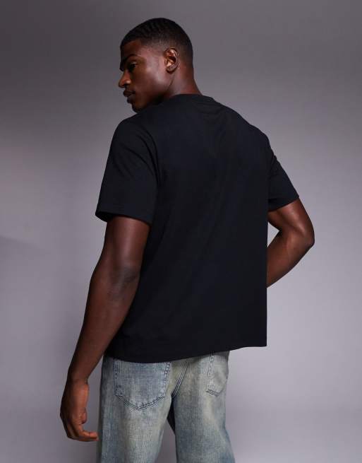 Calvin Klein Jeans - Sort T-shirt med stort våbenskjoldslogo, 3 af 5
