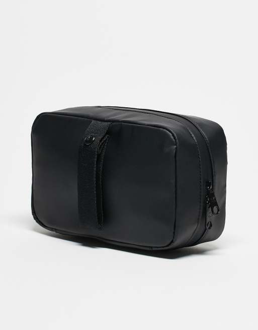 Calvin Klein Jeans - Sort toilettaske i nylon, 2 af 3