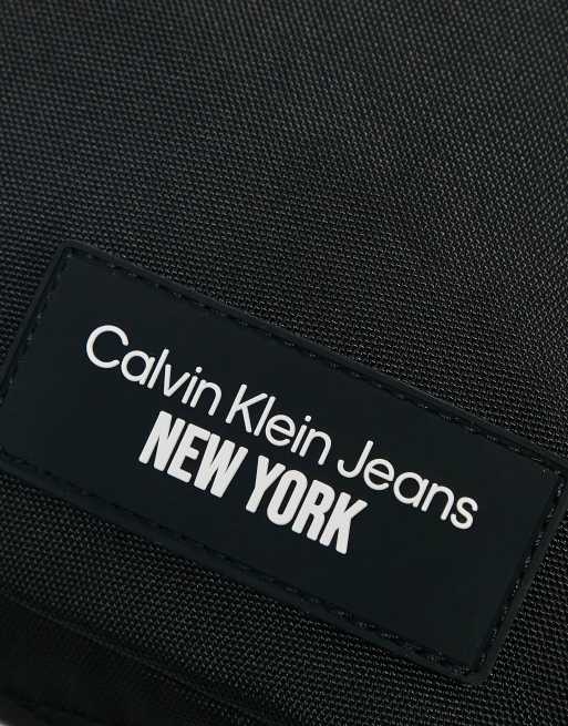 Small Crossbody Reporter Bag Calvin Klein®