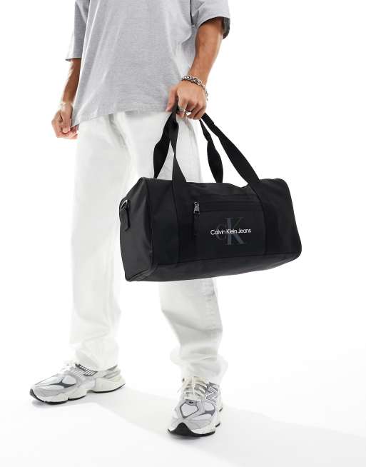 Calvin Klein Jeans sport essentials campus bag in black