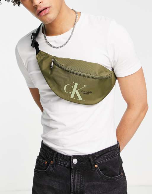Calvin Klein Jeans – Sport Essentials – Gürteltasche in Khaki