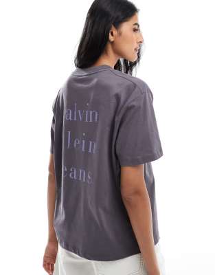 stacked logo back print t-shirt in gray