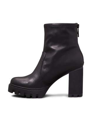 Calvin Klein Jeans - Stiefel in Triple-Schwarz mit Absatz und Plateausohle